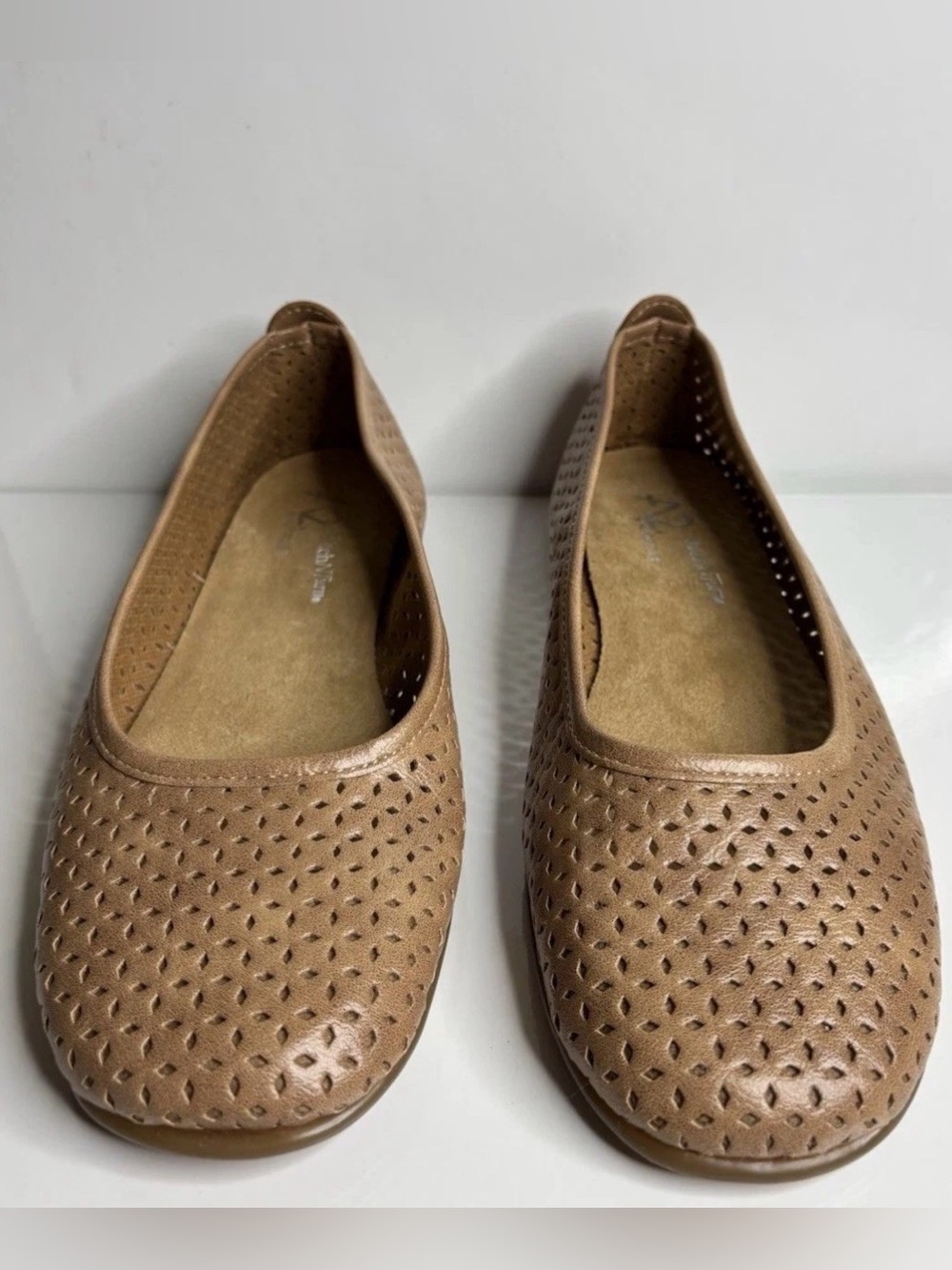 A2 by Aerosoles US Size 9 Perforated Stitch N Turn Ballet Flats Shoes Classic